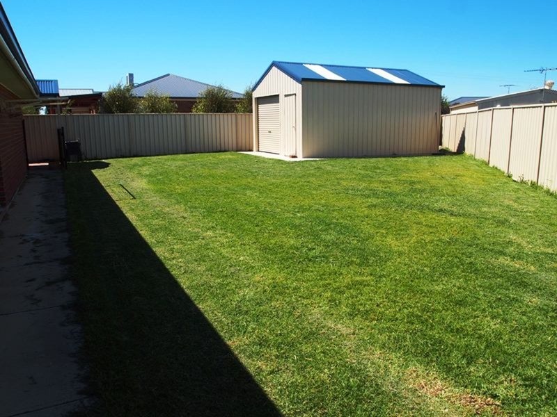 32 Seahaven Way, Aldinga Beach SA 5173