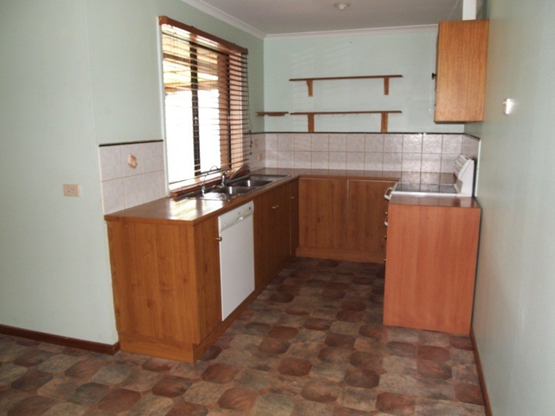 44 Oakley Crescent, Aldinga Beach SA 5173