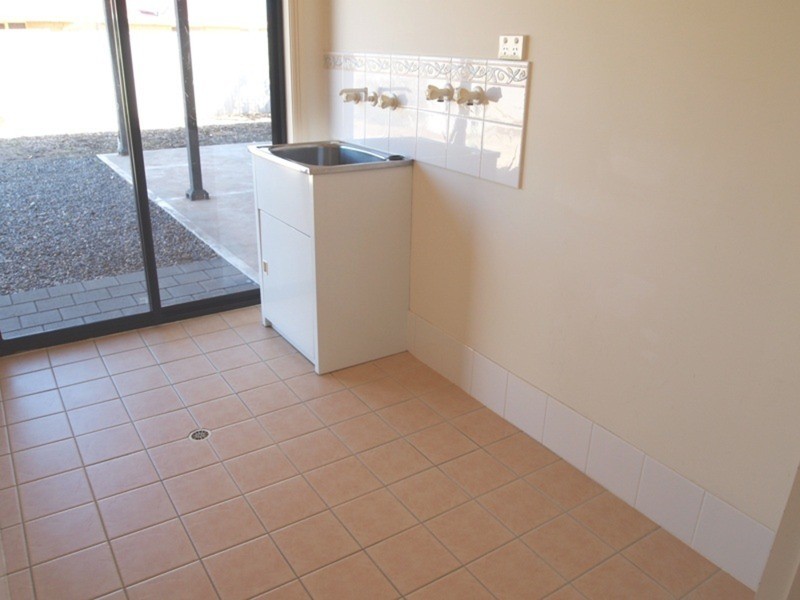 4 Spinnaker  Court, Aldinga Beach SA 5173