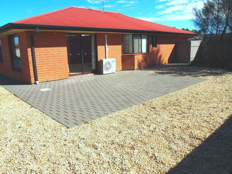 4 Spinnaker  Court, Aldinga Beach SA 5173