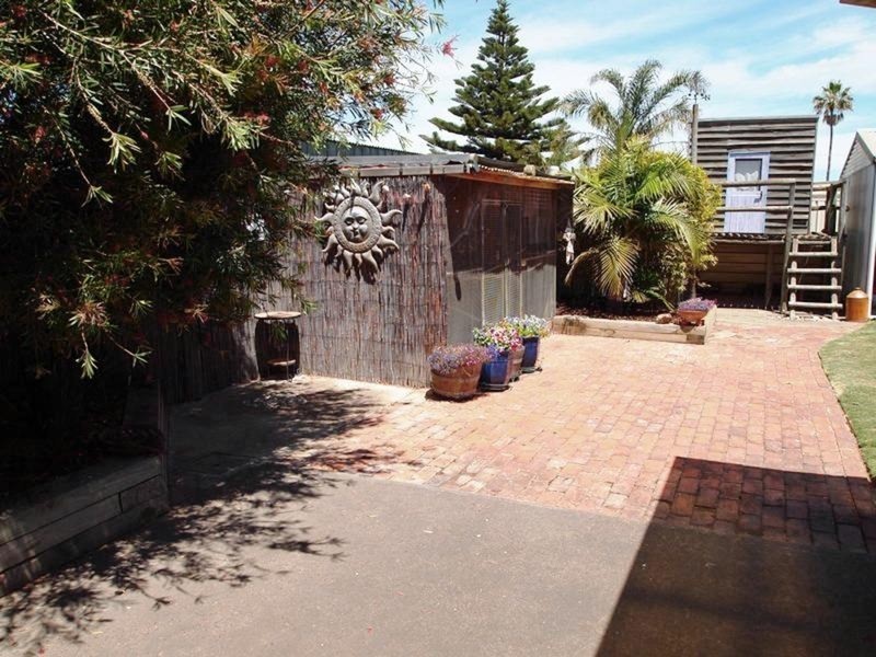 211 Commercial Road, Port Noarlunga South SA 5167