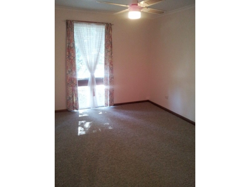 3 Istanbul  Drive, Aberfoyle Park SA 5159