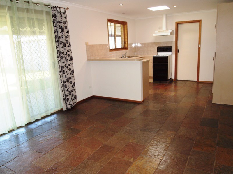 3 Strout Street, Aldinga Beach SA 5173