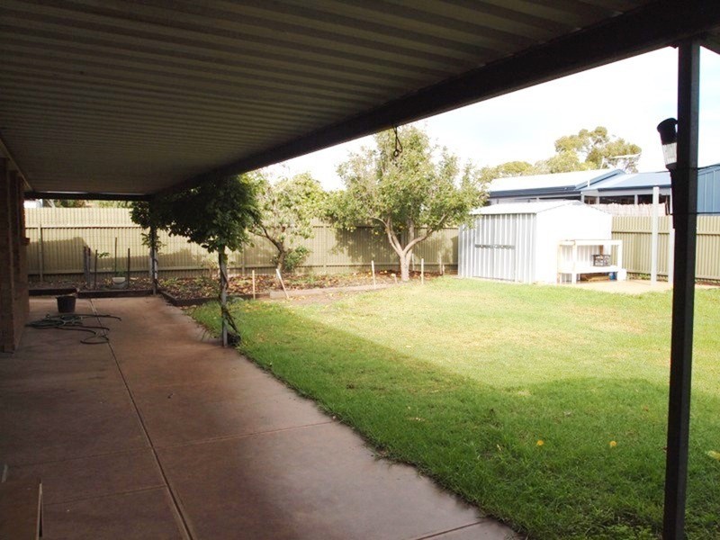 3 Strout Street, Aldinga Beach SA 5173