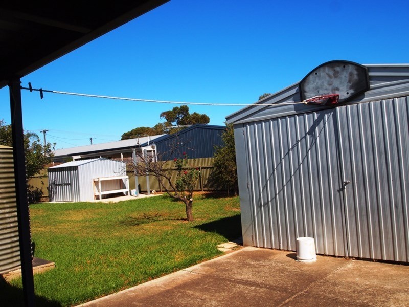 3 Strout Street, Aldinga Beach SA 5173