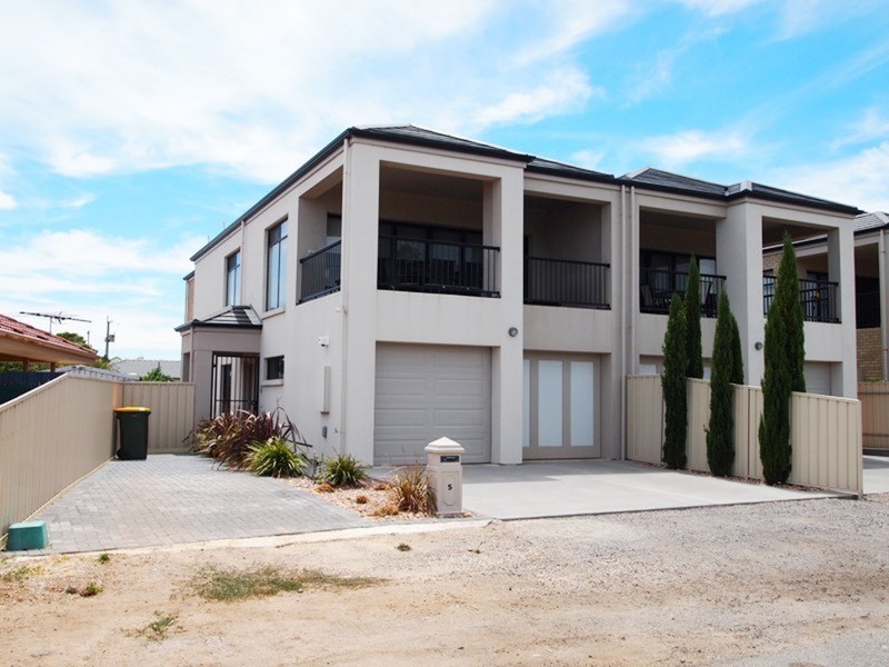 5 Hack Street, Aldinga Beach SA 5173