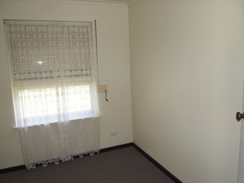 33 Gordon Street, Aldinga Beach SA 5173