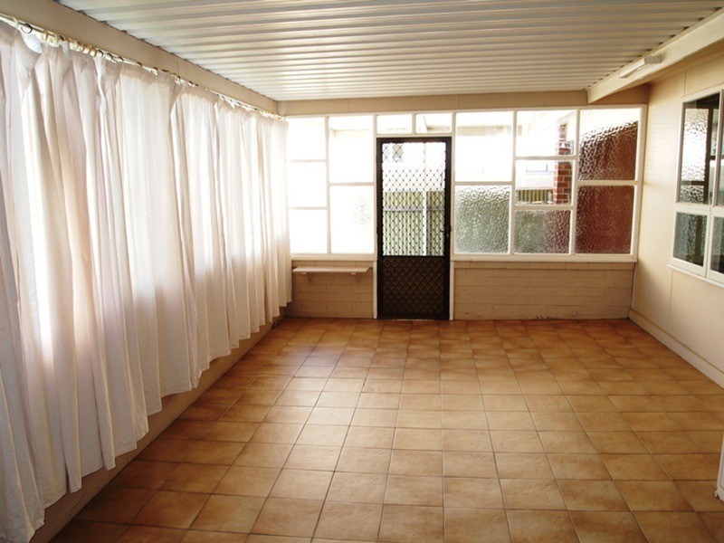 33 Gordon Street, Aldinga Beach SA 5173