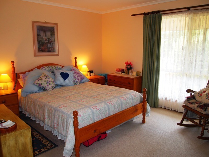5 Oakley  Crescent, Aldinga Beach SA 5173