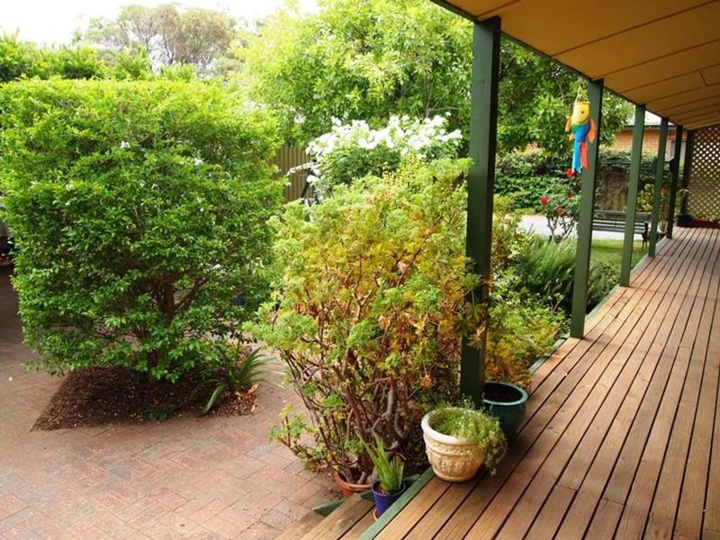 5 Oakley  Crescent, Aldinga Beach SA 5173