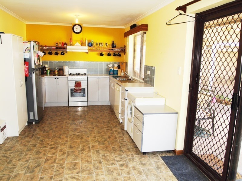 7 Plover  Street, Seaford Rise SA 5169