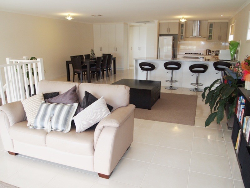 32a Lennard Drive, Moana SA 5169