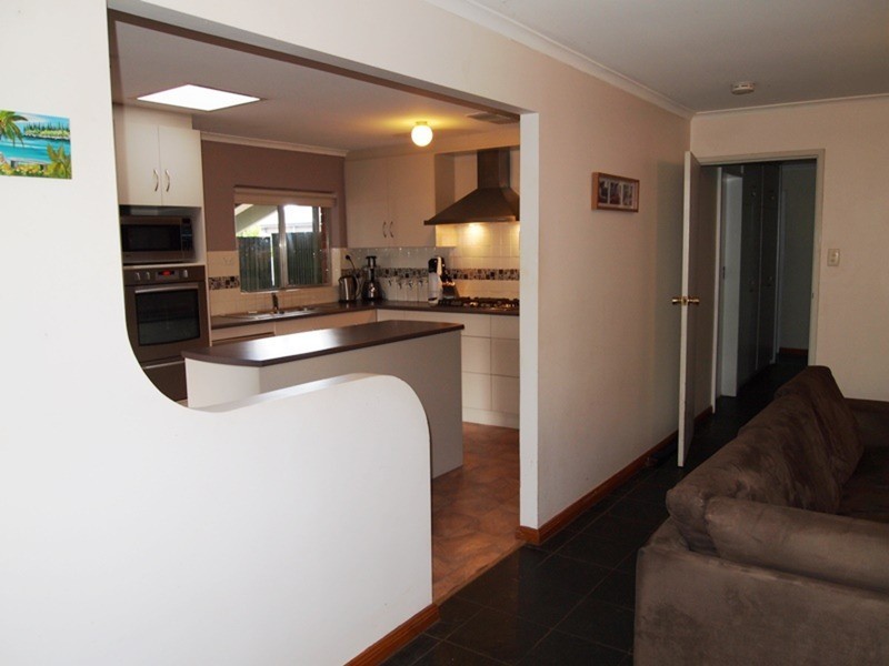 33 Broadbeach Drive, Maslin Beach SA 5170