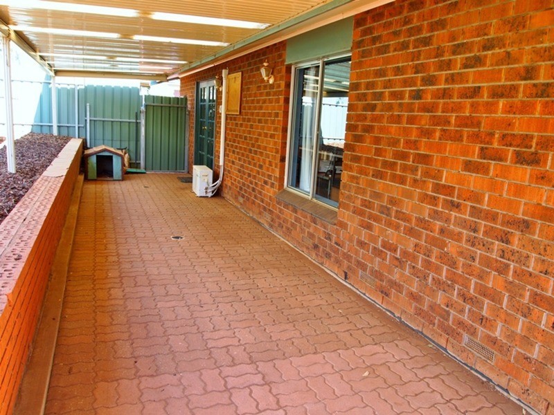 33 Broadbeach Drive, Maslin Beach SA 5170