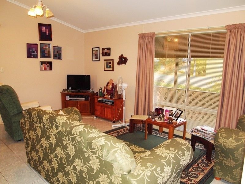 31 Gordon Street, Aldinga Beach SA 5173