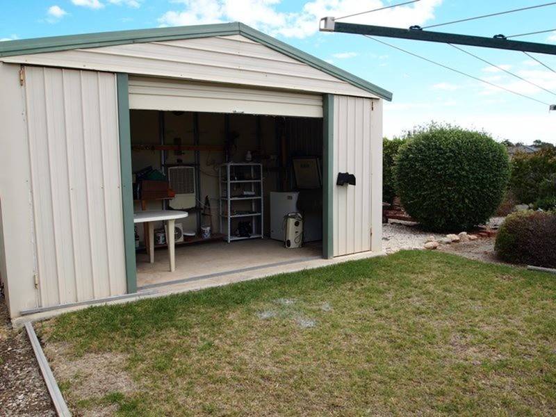 31 Gordon Street, Aldinga Beach SA 5173