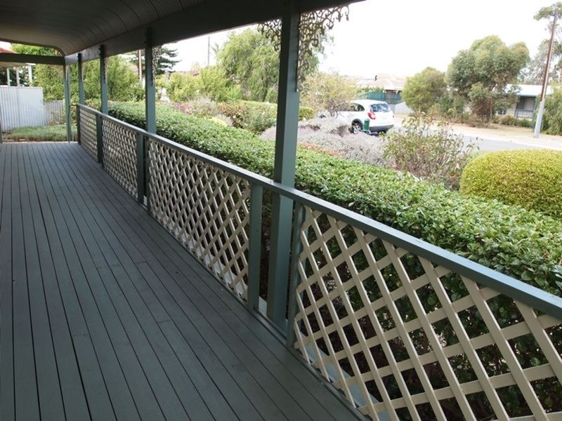 31 Gordon Street, Aldinga Beach SA 5173