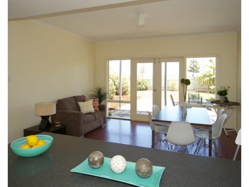 1/45 Albany Avenue, Port Noarlunga South SA 5167