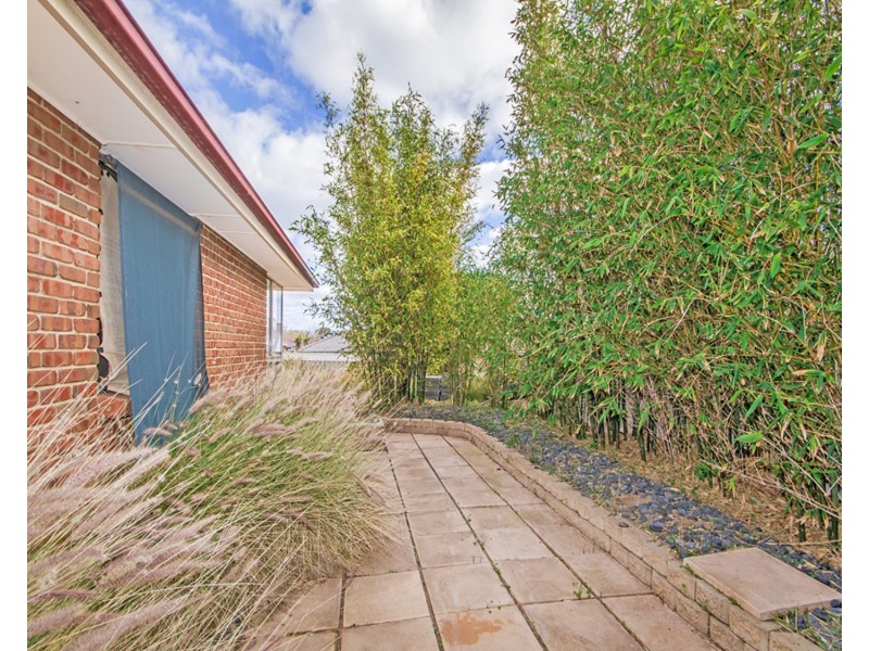 27 Lavender Grove, Seaford Rise SA 5169