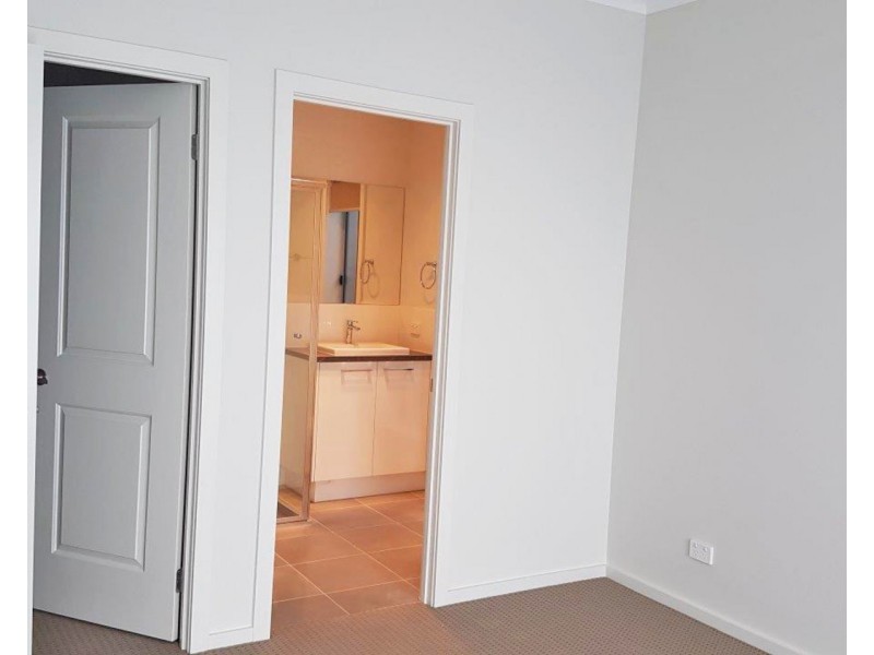 10a Bay Street, Seacombe Gardens SA 5047