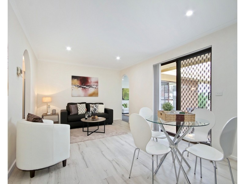 8 Medway Street, Hallett Cove SA 5158