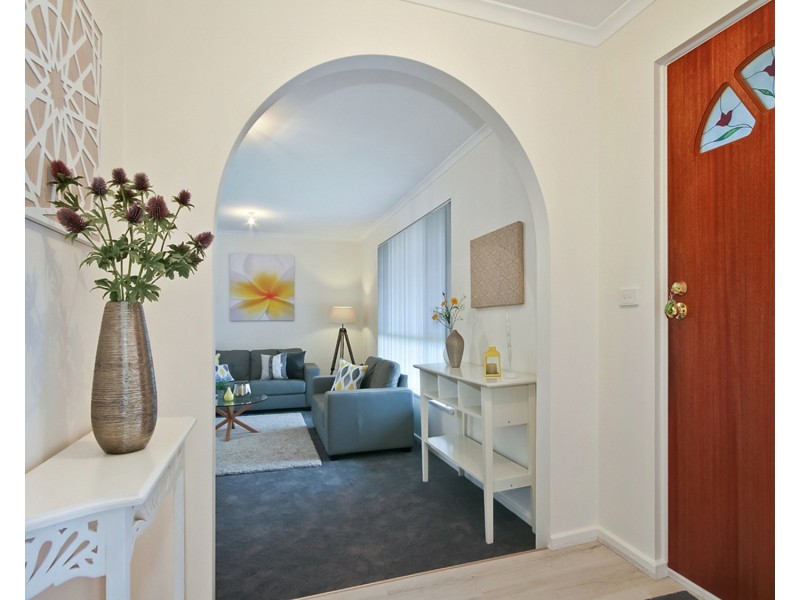 8 Medway Street, Hallett Cove SA 5158