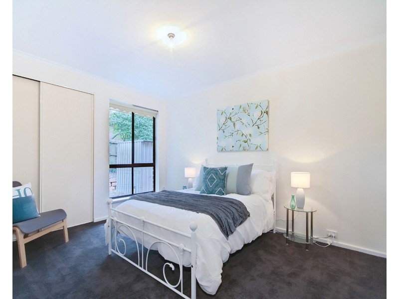 8 Medway Street, Hallett Cove SA 5158