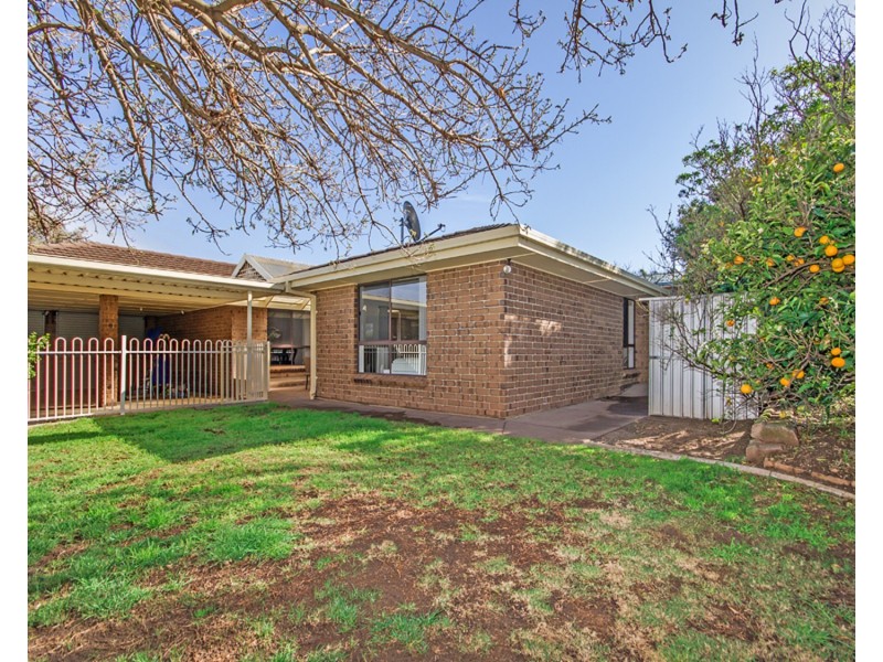 8 Medway Street, Hallett Cove SA 5158