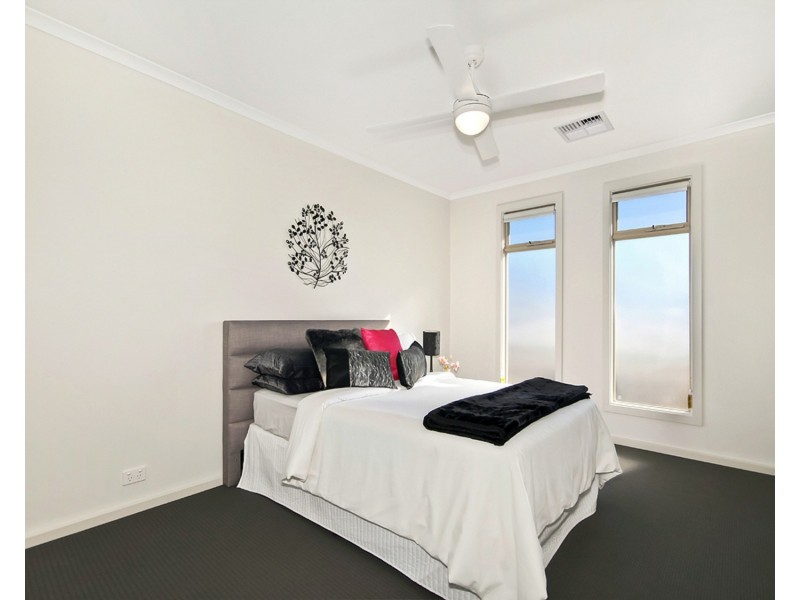 2/83 Fenton Avenue, Christies Beach SA 5165