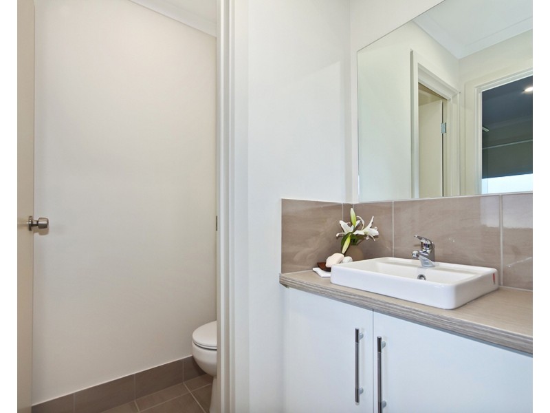 2/83 Fenton Avenue, Christies Beach SA 5165