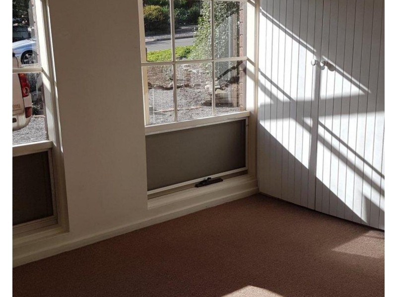 18 Woocalla Street, O’sullivan Beach SA 5166