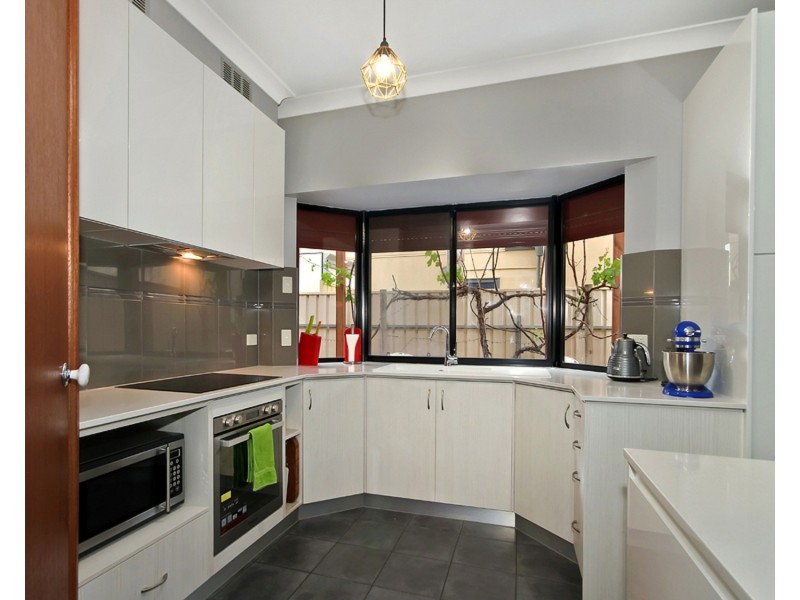 7 Brookside Crescent, Seaford Rise SA 5169