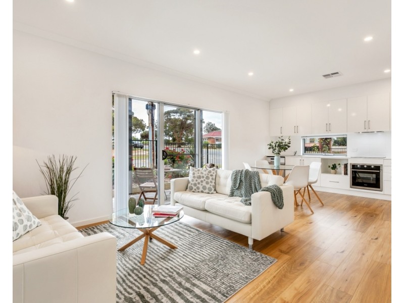 8c Galloway Road, Christies Beach SA 5165