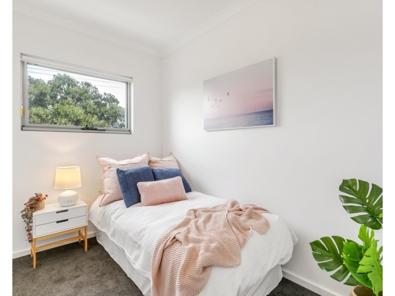 8c Galloway Road, Christies Beach SA 5165