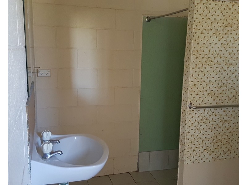 2/29. Second Avenue, Moana SA 5169