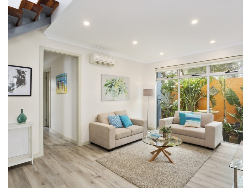 16 Francis Street, O’sullivan Beach SA 5166