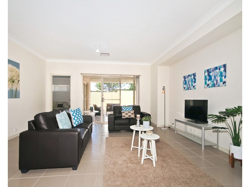 10 Cordage Court, Seaford Meadows SA 5169