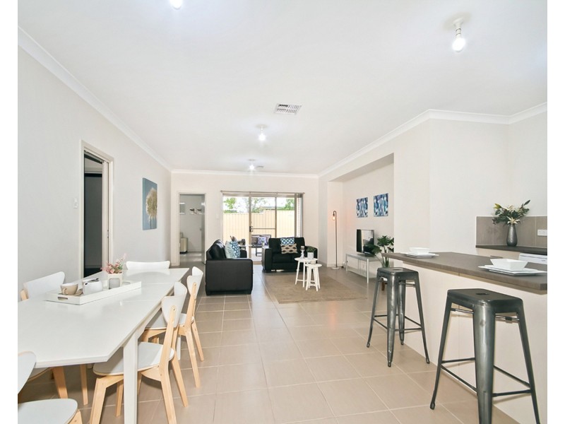 10 Cordage Court, Seaford Meadows SA 5169