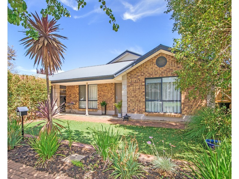 15 Flag Street, Seaford Meadows SA 5169