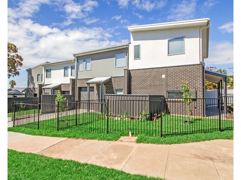 8c Galloway Road, Christies Beach SA 5165