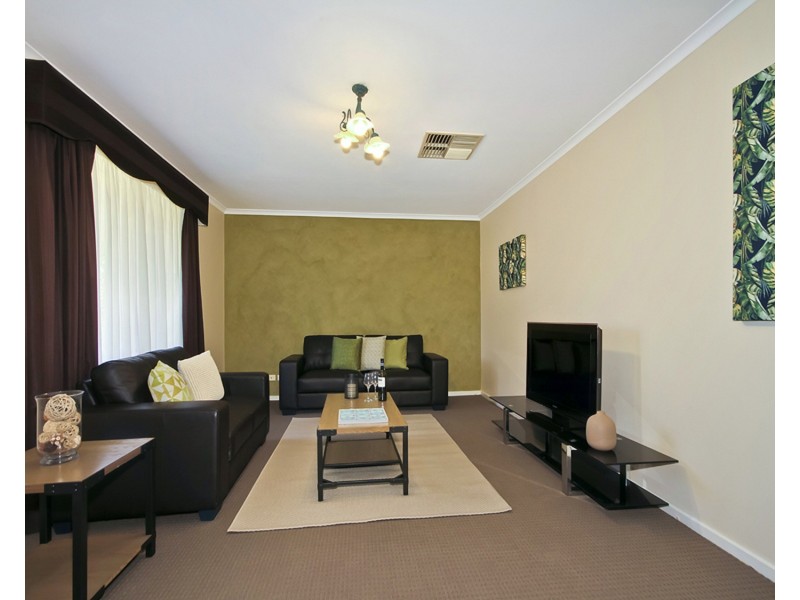 28 Pegasus Drive, Woodcroft SA 5162