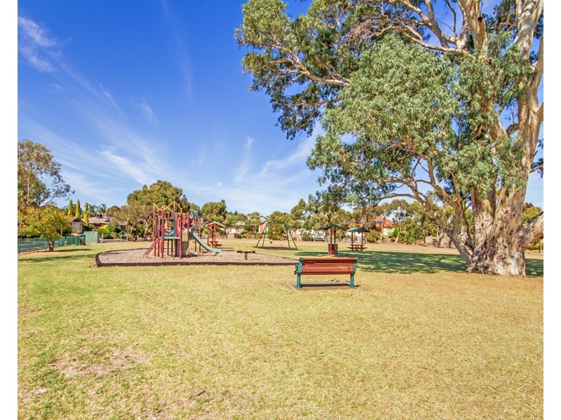 28 Pegasus Drive, Woodcroft SA 5162