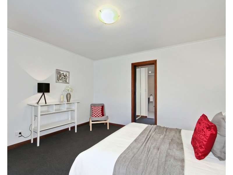 43 Lyndhurst Road, Seaford SA 5169