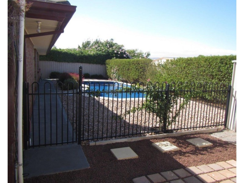 11 Pointon Street, Aldinga Beach SA 5173