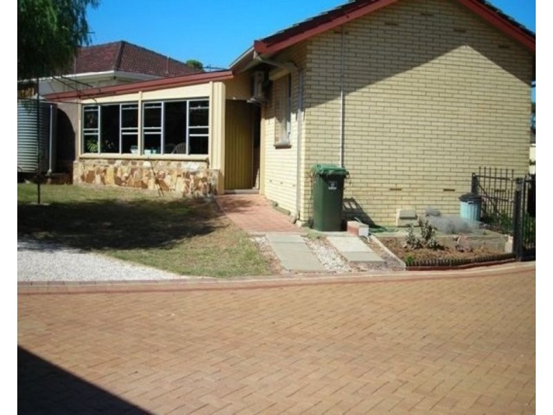 1 Penzance Avenue, Christies Beach SA 5165