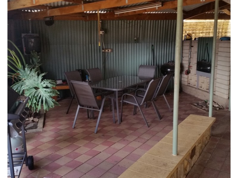 1 Penzance Avenue, Christies Beach SA 5165