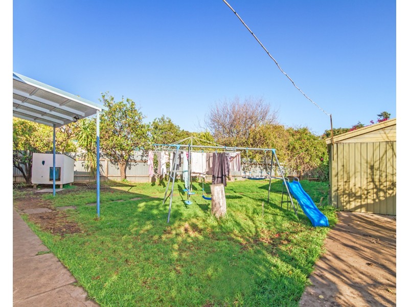 7 Donald Crescent, Christie Downs SA 5164
