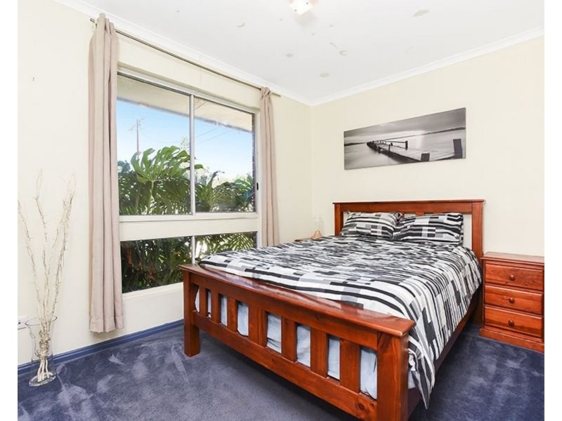 33 Woocalla Street, O’sullivan Beach SA 5166