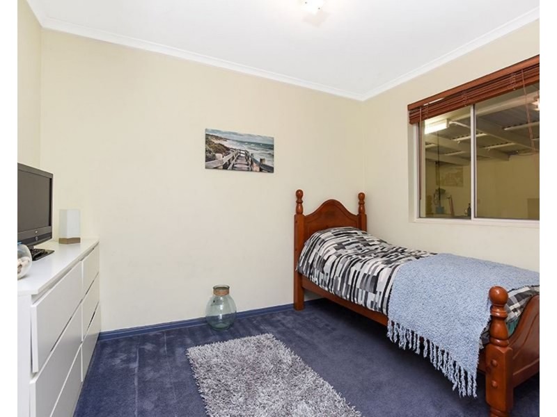 33 Woocalla Street, O’sullivan Beach SA 5166