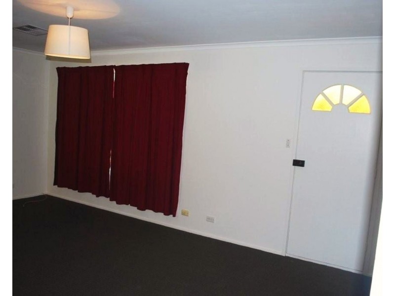 12 Lillian Street, Huntfield Heights SA 5163